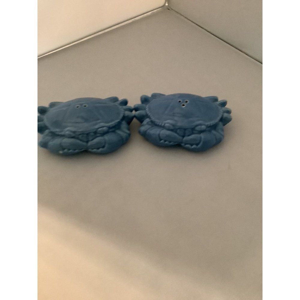 Blue Crab Salt and Pepper Shaker Set